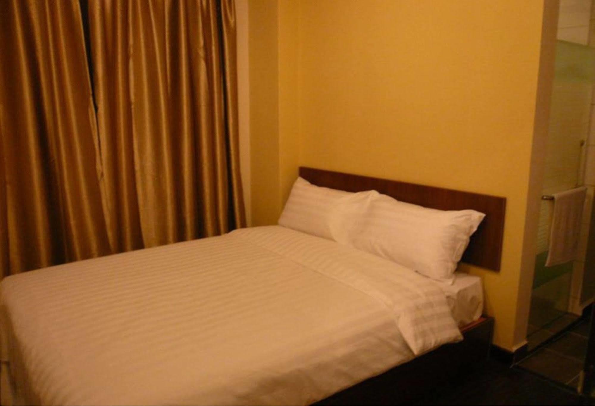101 Lake View Hotel بوتشونغ المظهر الخارجي الصورة