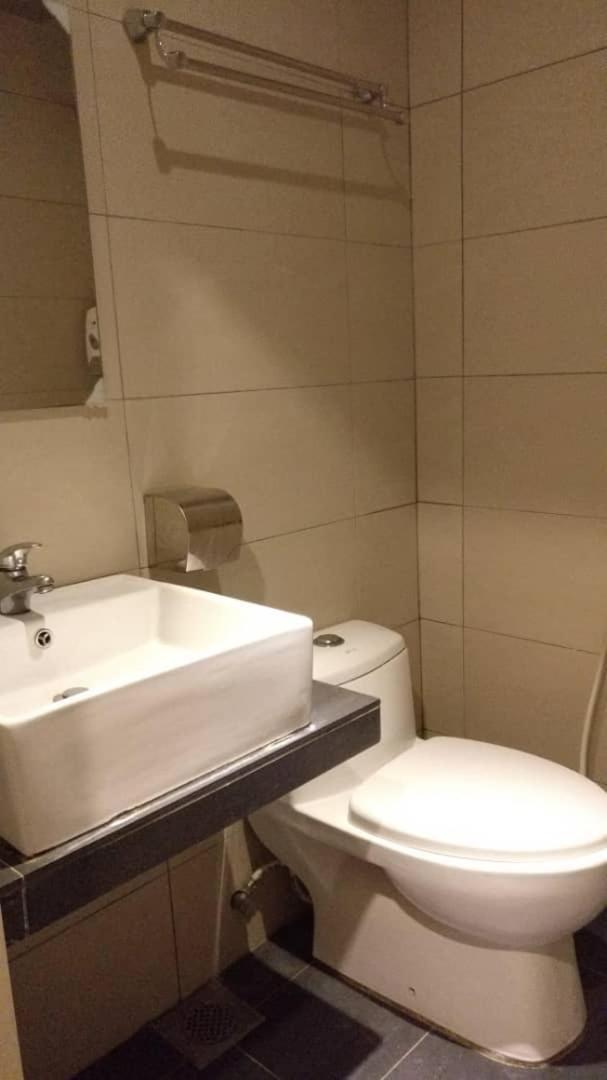 101 Lake View Hotel بوتشونغ المظهر الخارجي الصورة